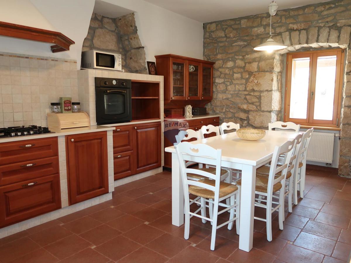 Maison À vendre - ISTARSKA SVETA NEDELJA