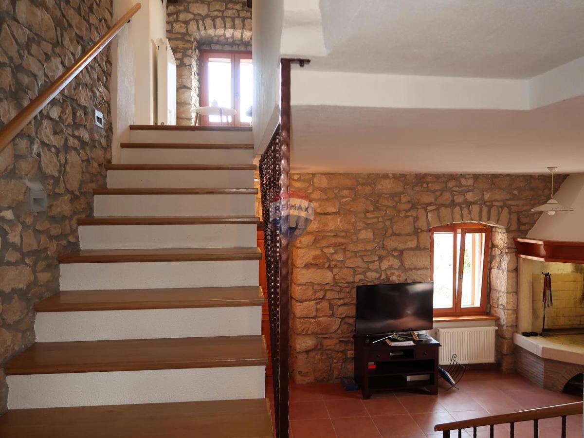 Maison À vendre - ISTARSKA SVETA NEDELJA