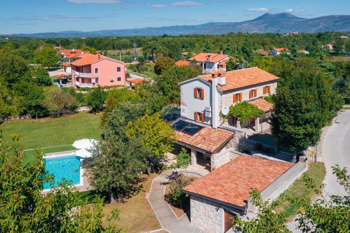Maison À vendre - ISTARSKA SVETA NEDELJA