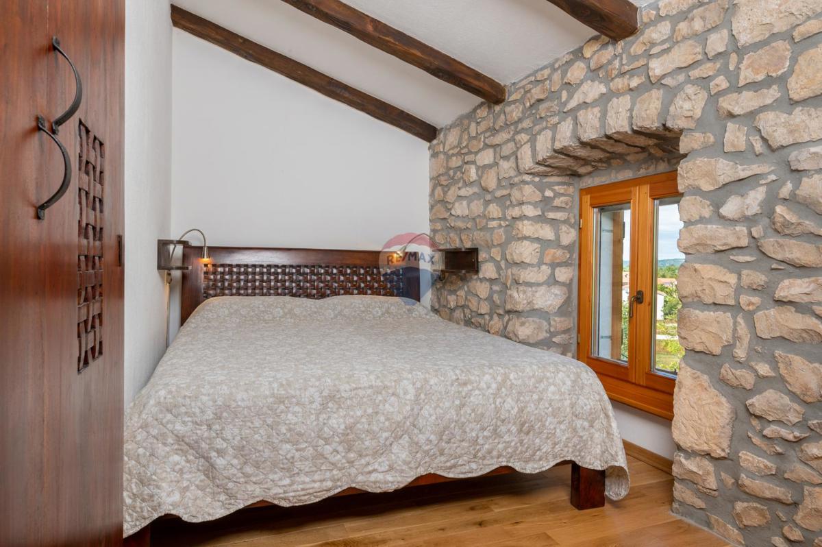 Maison À vendre - ISTARSKA SVETA NEDELJA