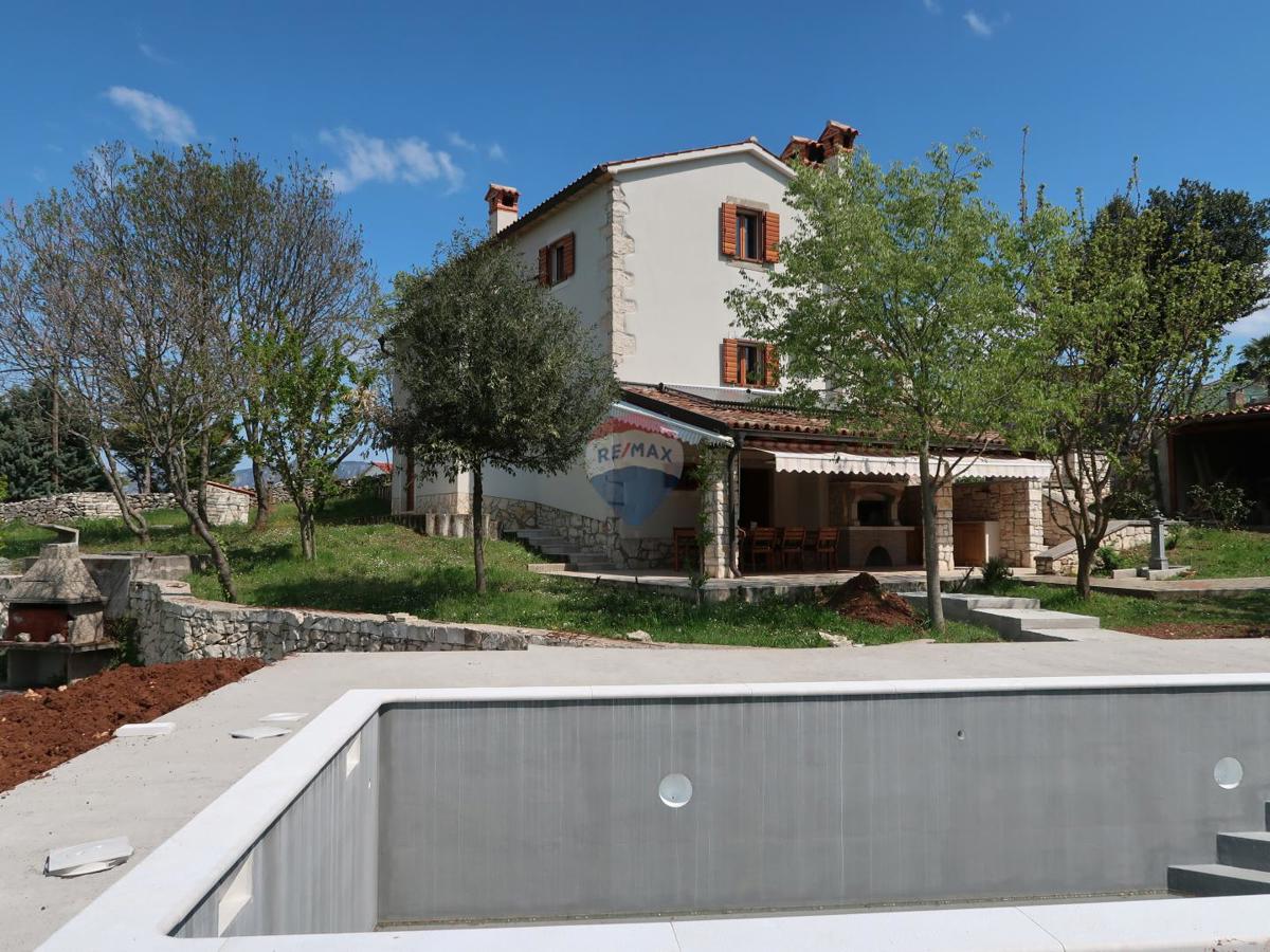Maison À vendre - ISTARSKA SVETA NEDELJA