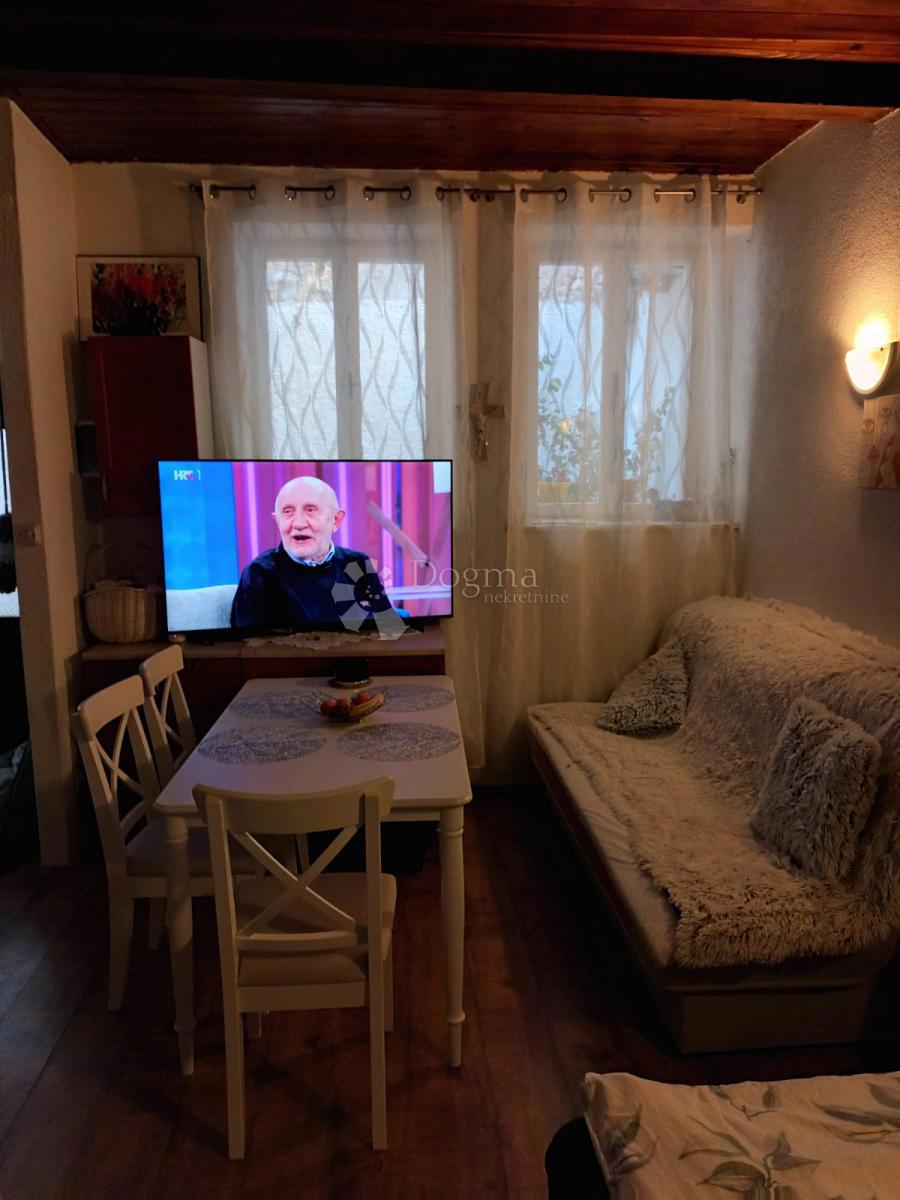 Poslovni prostor Na prodaju - ISTARSKA ROVINJ