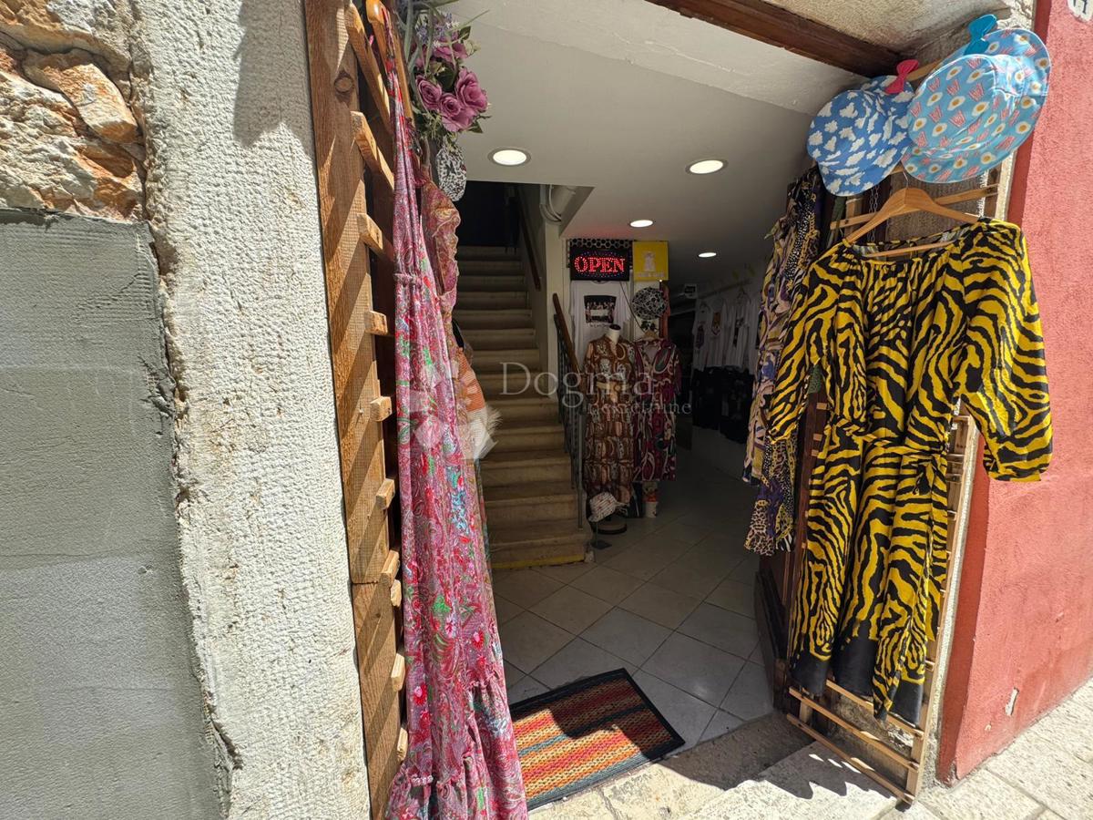 Poslovni prostor Na prodaju - ISTARSKA ROVINJ