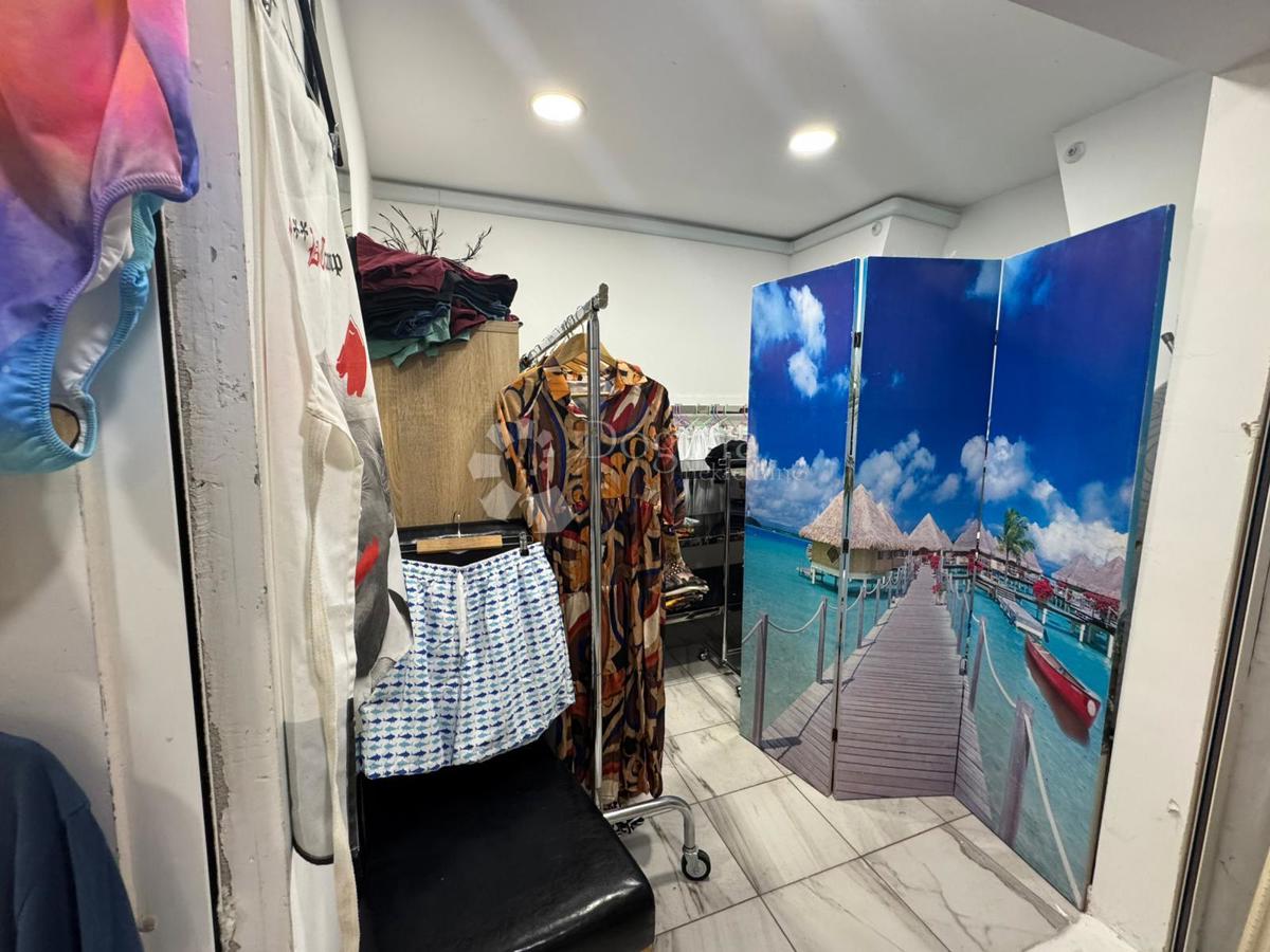 Poslovni prostor Na prodaju - ISTARSKA ROVINJ