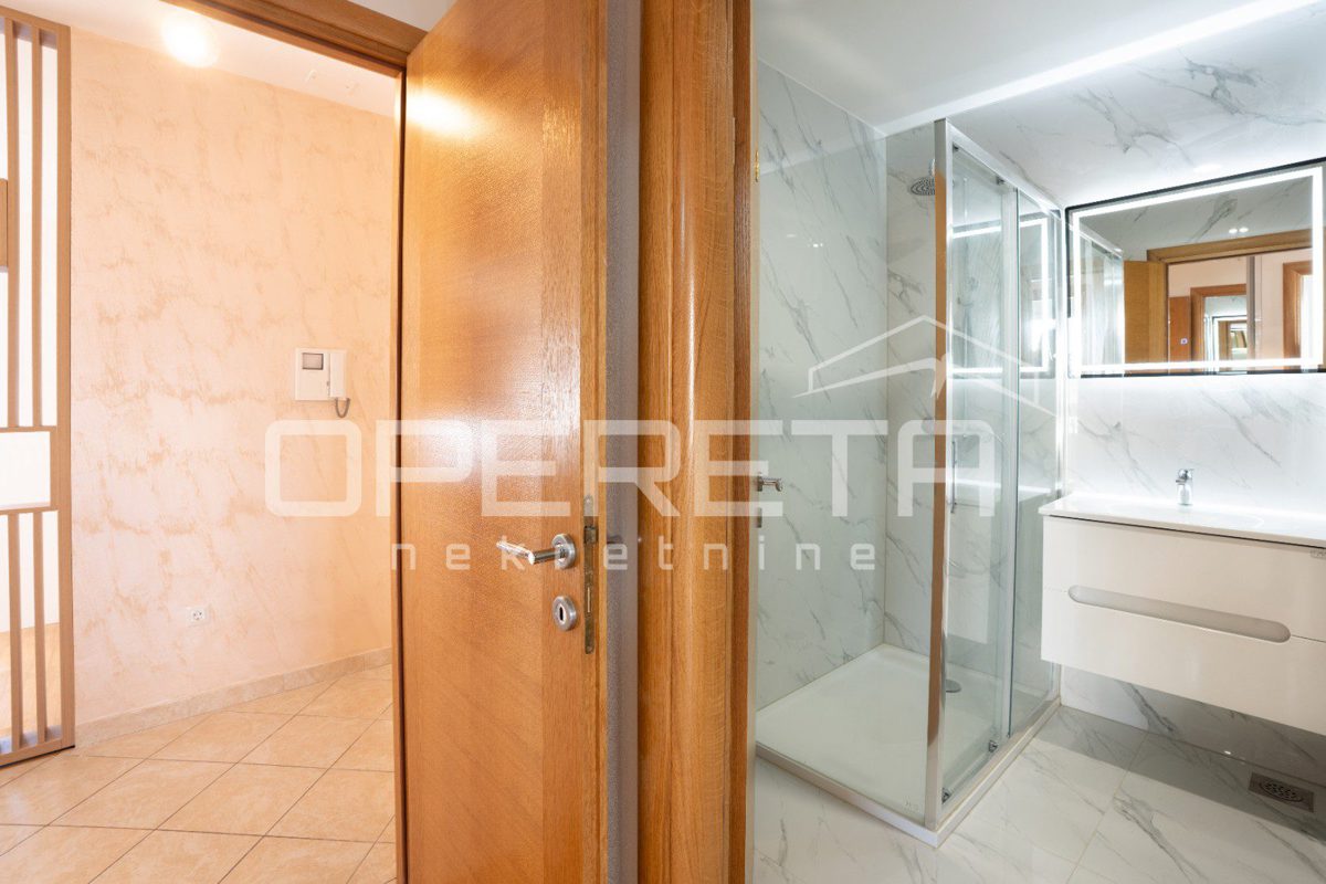 Flat For sale - SPLITSKO-DALMATINSKA SPLIT