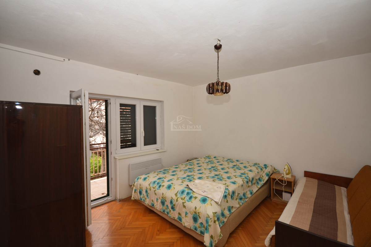 House For sale - ŠIBENSKO-KNINSKA VODICE