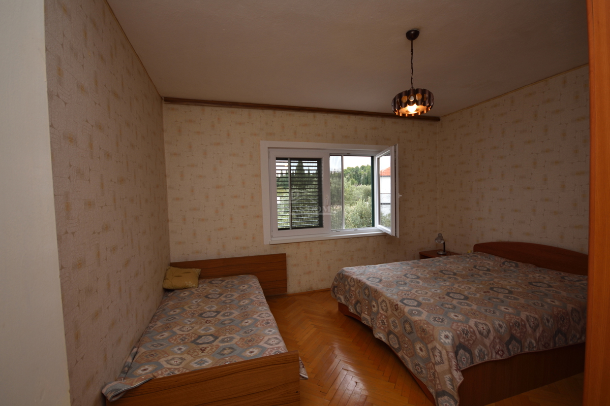 House For sale - ŠIBENSKO-KNINSKA VODICE