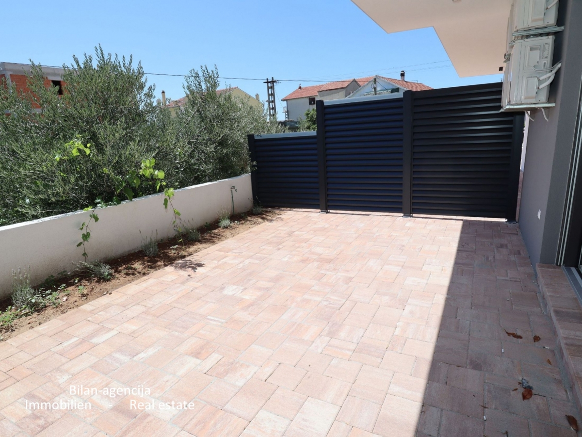 Flat For sale - ŠIBENSKO-KNINSKA VODICE