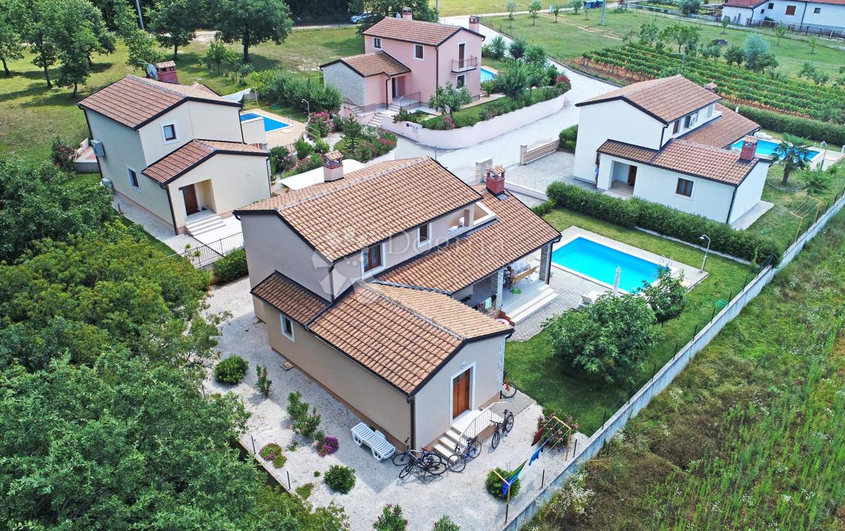 Haus Zu verkaufen - Istarska Poreč - foto 2/22