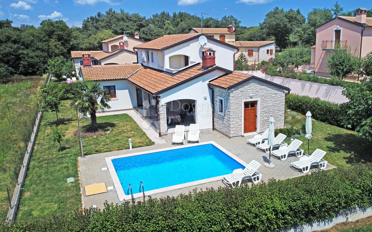 Kuća Na prodaju - ISTARSKA POREČ
