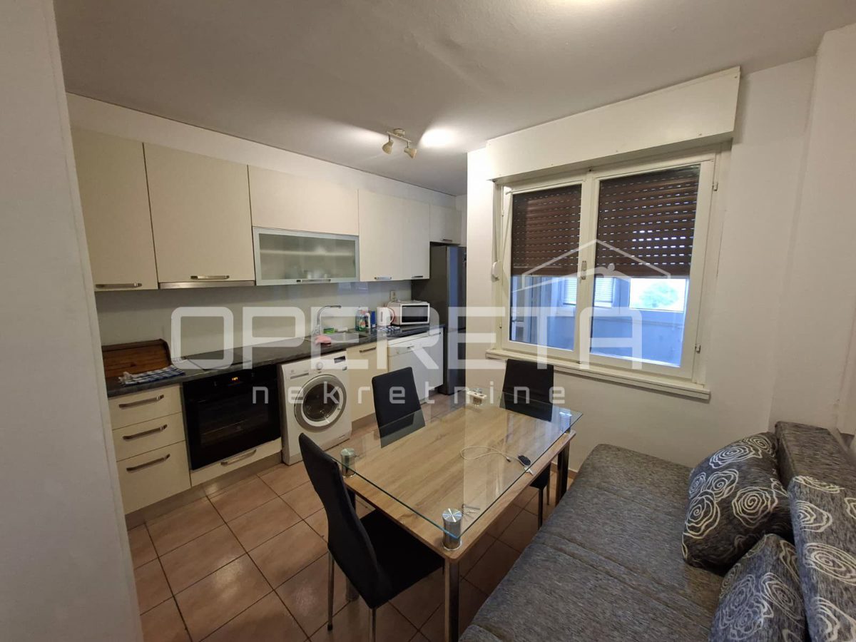 Appartamento In vendita - SPLITSKO-DALMATINSKA SPLIT