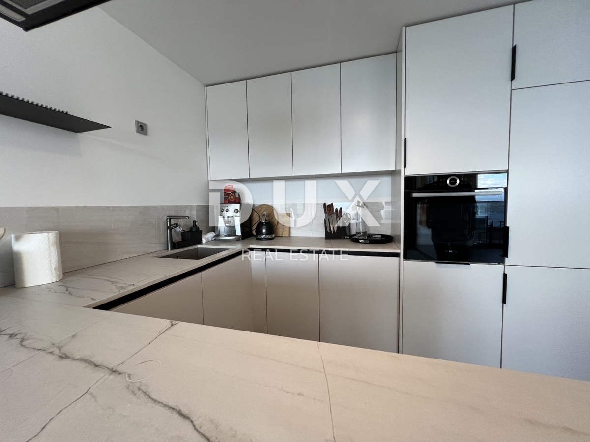 Flat For sale - PRIMORSKO-GORANSKA LOVRAN