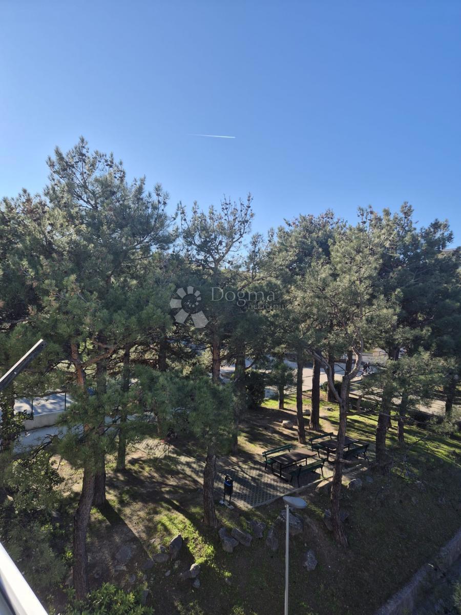 Stan Na prodaju - SPLITSKO-DALMATINSKA SPLIT