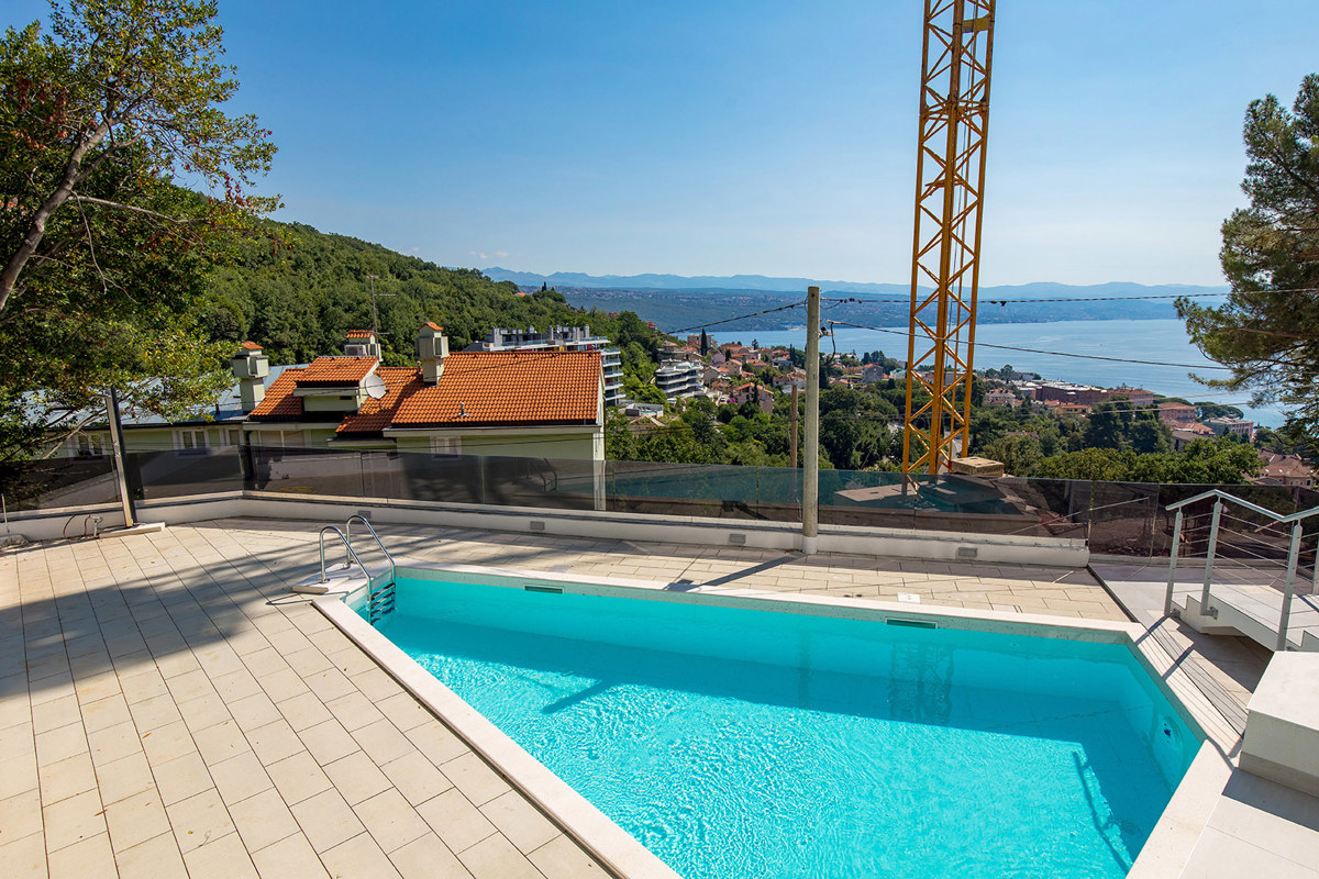 Stan Na prodaju - PRIMORSKO-GORANSKA OPATIJA