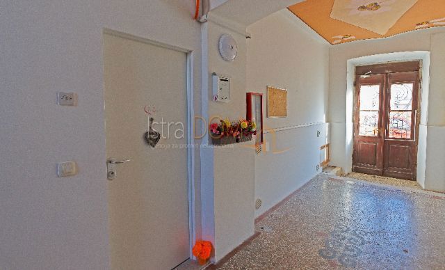 Flat For sale - ISTARSKA PULA