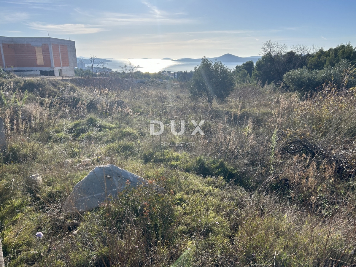 Land For sale - ŠIBENSKO-KNINSKA VODICE