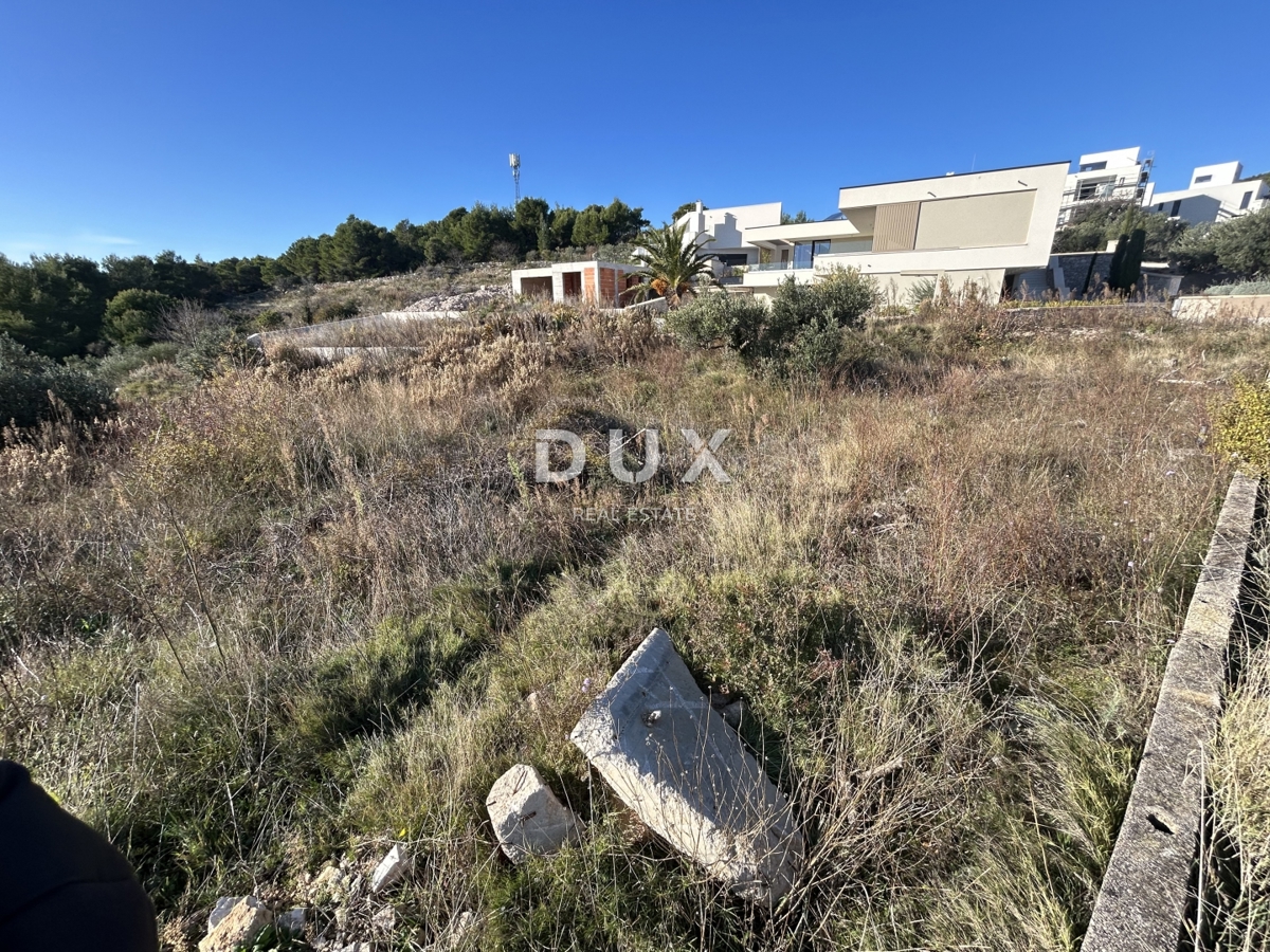 Land For sale - ŠIBENSKO-KNINSKA VODICE