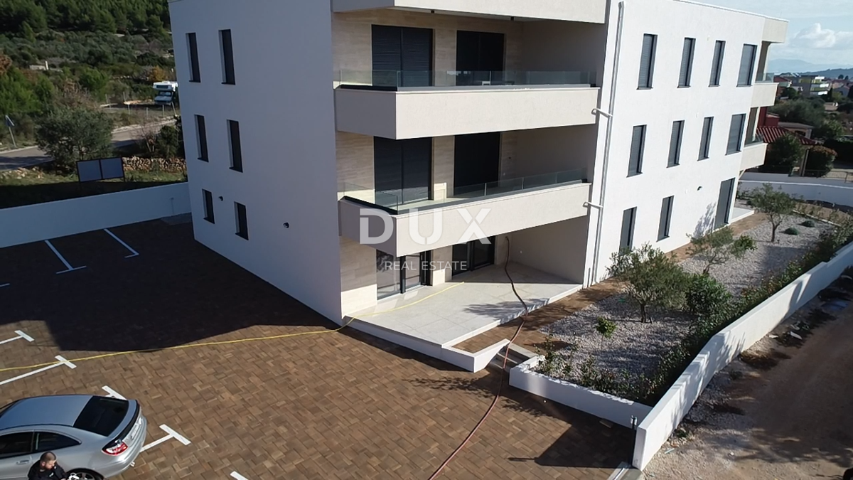 Flat For sale - šibensko-kninska Tribunj - foto 2/14