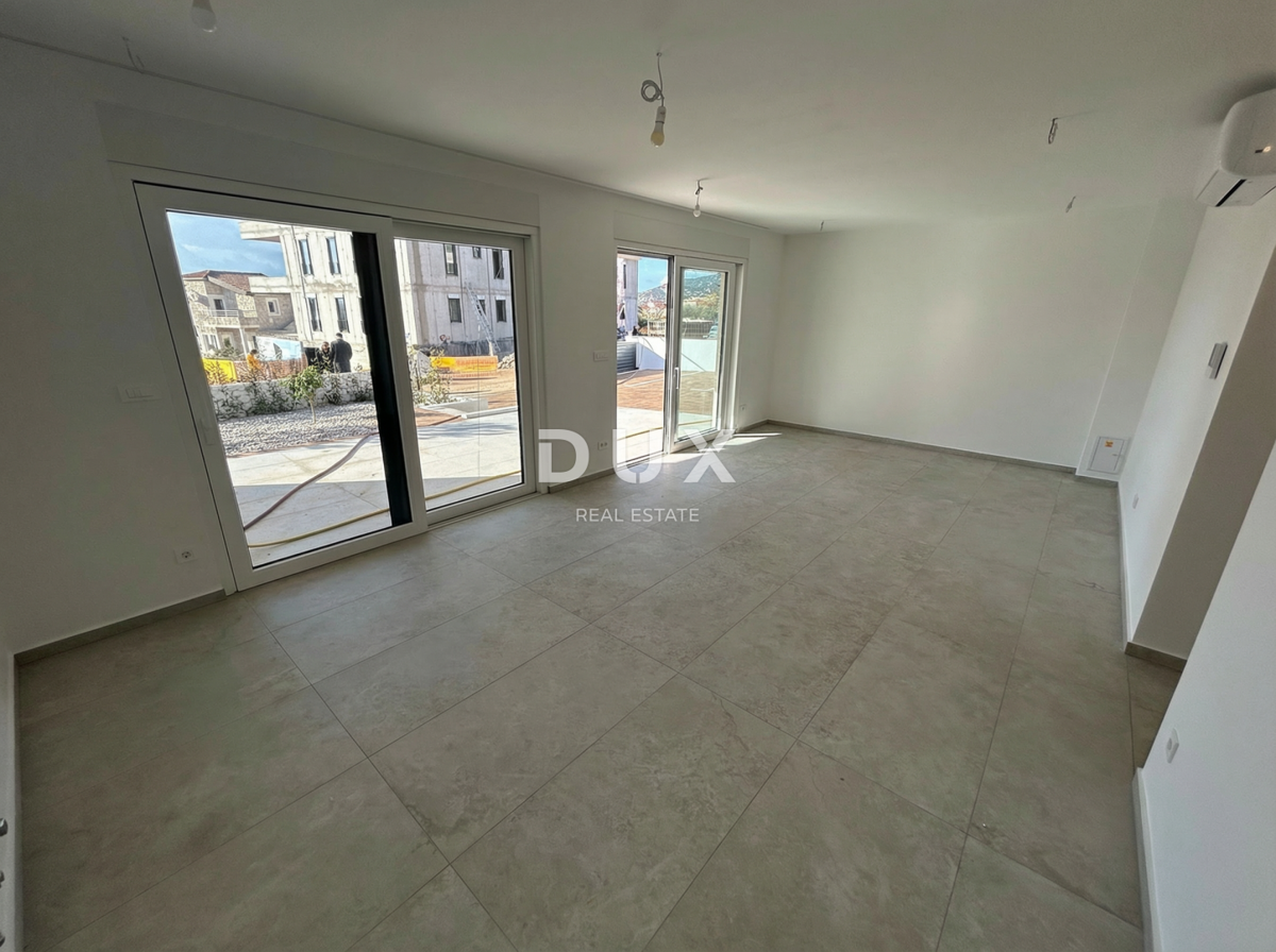 Flat For sale - ŠIBENSKO-KNINSKA TRIBUNJ