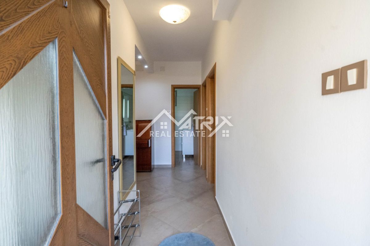 Flat For sale - ISTARSKA NOVIGRAD
