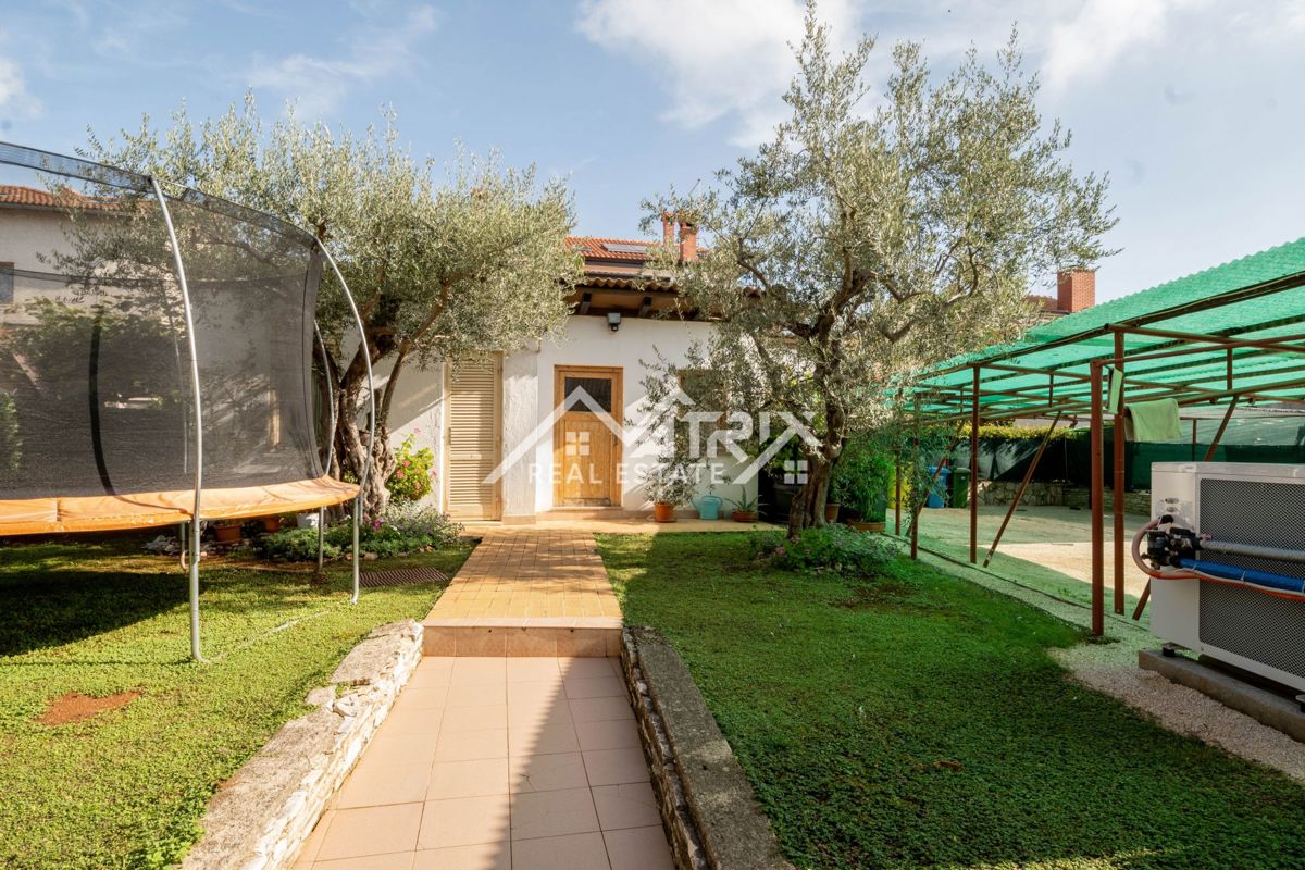 Flat For sale - ISTARSKA NOVIGRAD