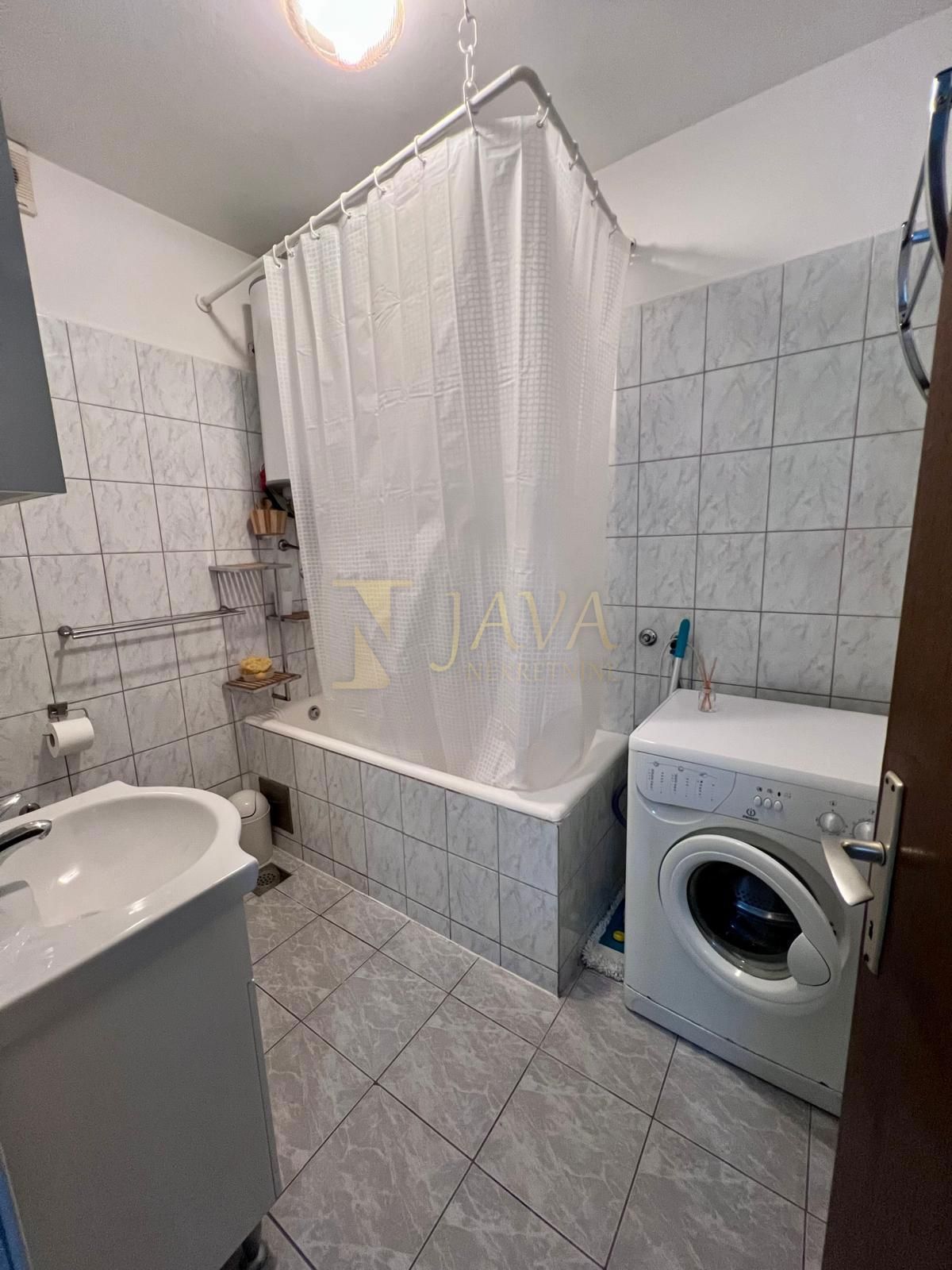 Flat For sale - PRIMORSKO-GORANSKA KASTAV