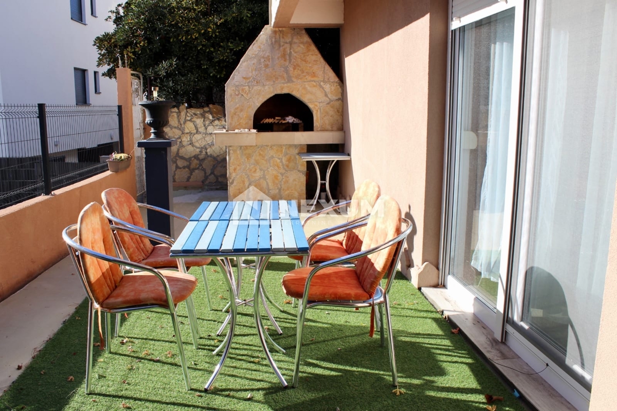 Apartment Zu verkaufen - SPLITSKO-DALMATINSKA ČIOVO