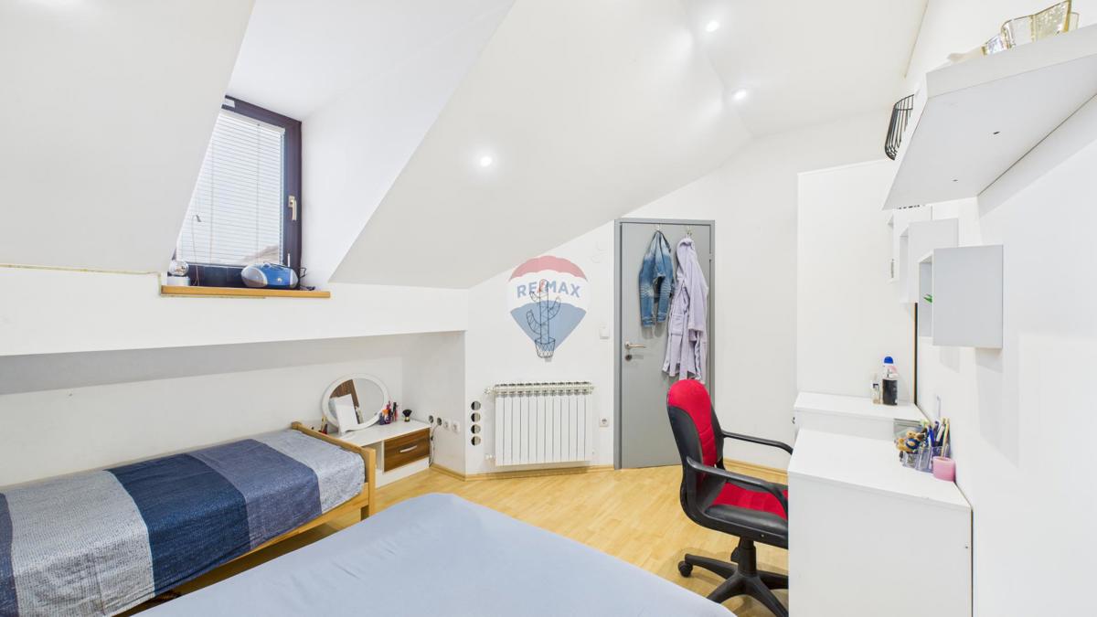 Apartment Zu verkaufen - KARLOVAČKA OZALJ