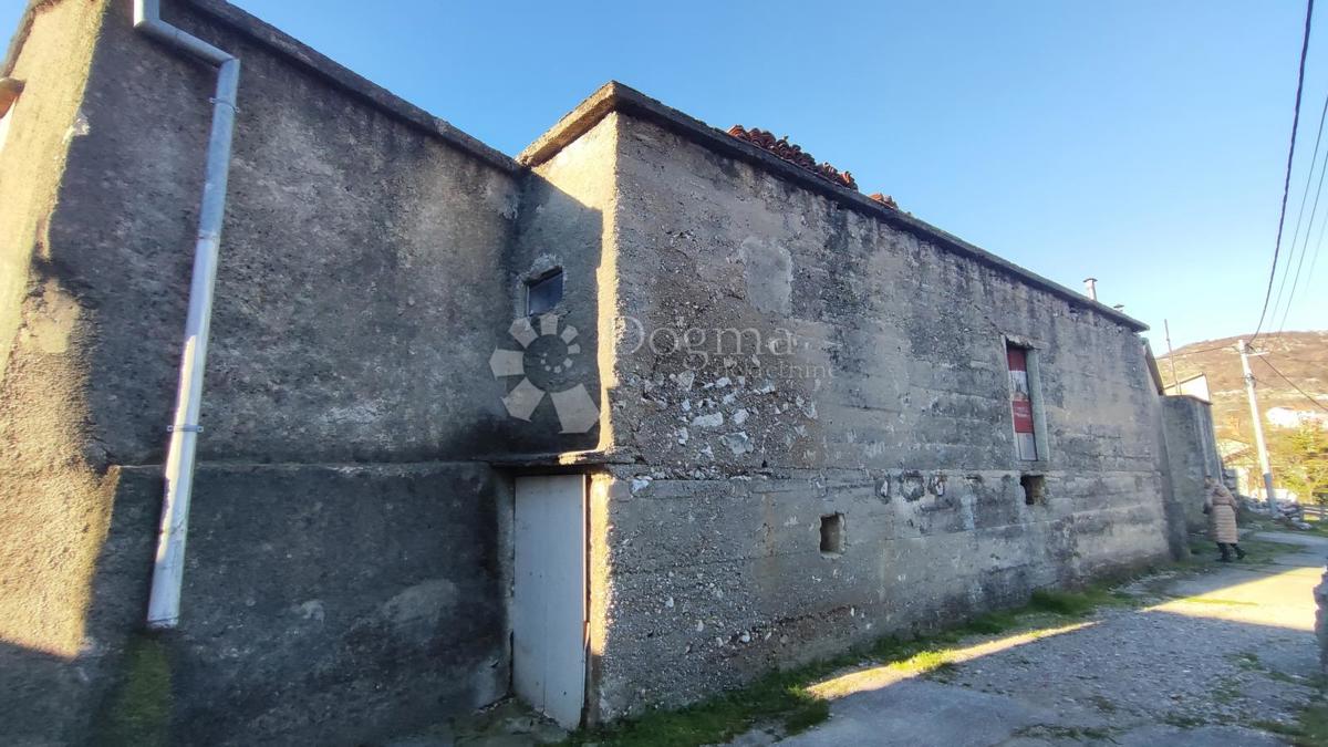 Kuća Na prodaju - PRIMORSKO-GORANSKA JELENJE