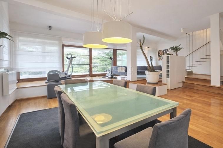 Casa In vendita - GRAD ZAGREB ZAGREB