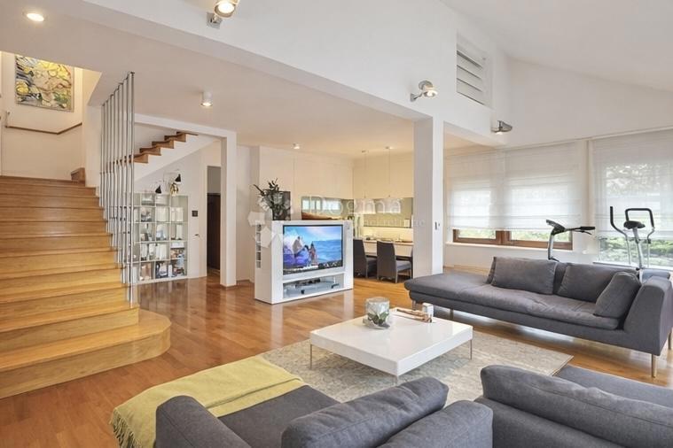 Casa In vendita - GRAD ZAGREB ZAGREB