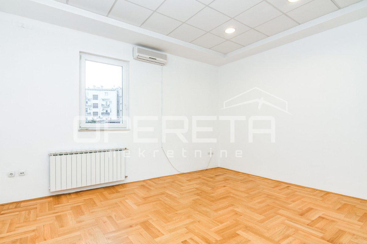 Business premises For rent - GRAD ZAGREB ZAGREB