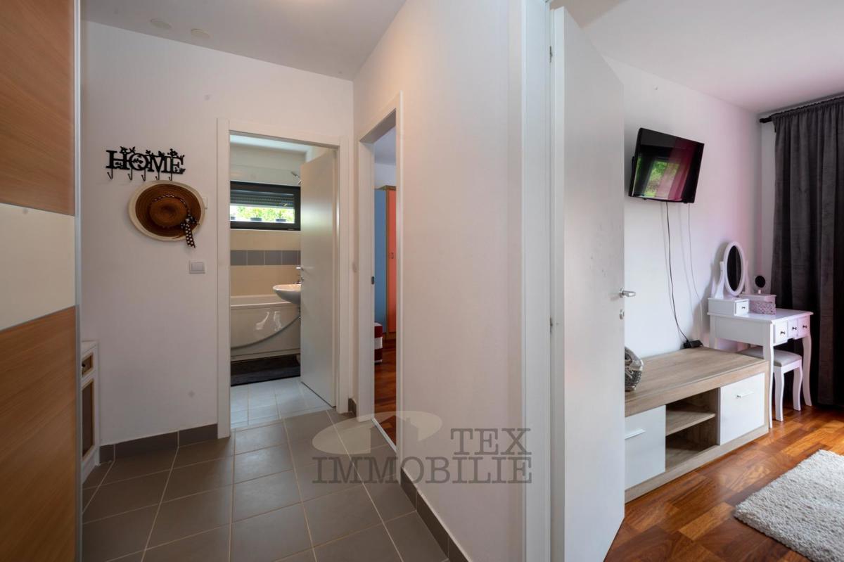 Appartamento In vendita - ISTARSKA POREČ