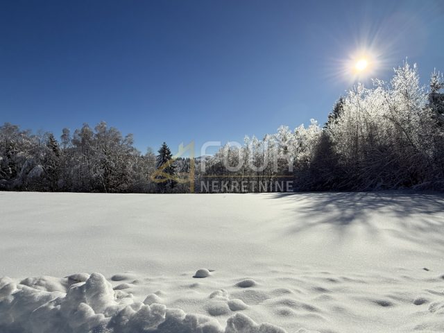 Terreno in vendita 2346 m² – Ravna Gora