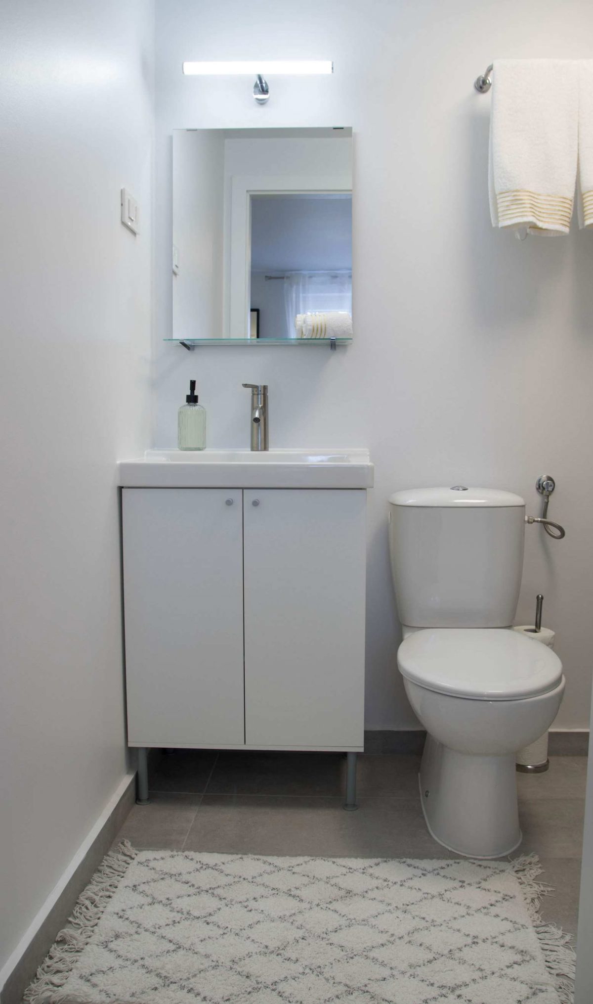 Appartement À vendre - ŠIBENSKO-KNINSKA ROGOZNICA