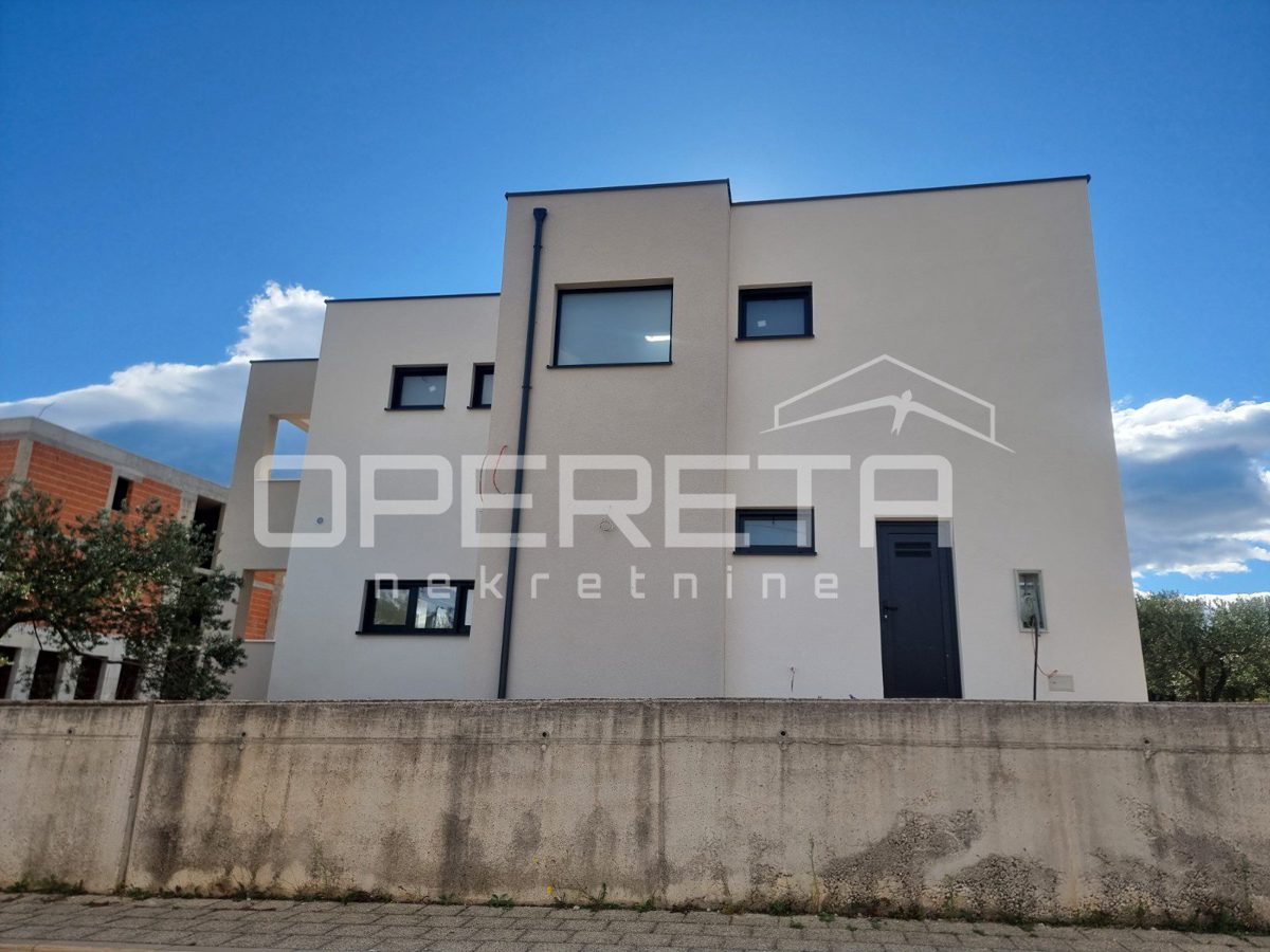 House For sale - ŠIBENSKO-KNINSKA VODICE
