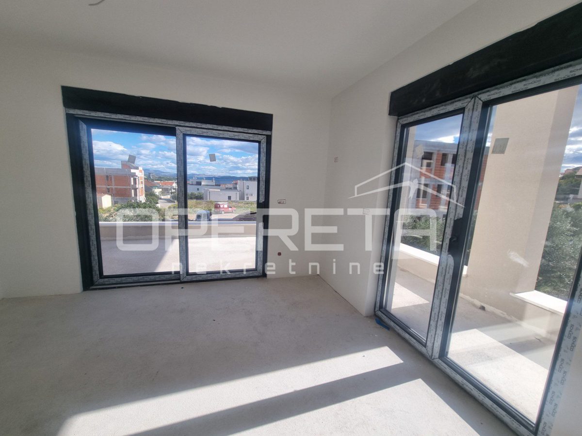 House For sale - ŠIBENSKO-KNINSKA VODICE