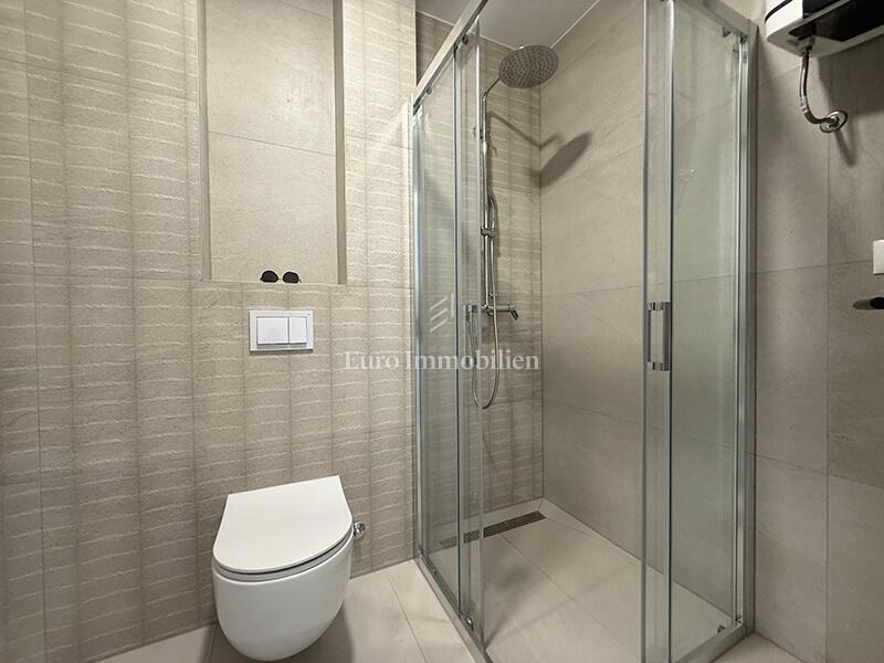 Apartment Zu verkaufen - SPLITSKO-DALMATINSKA MAKARSKA