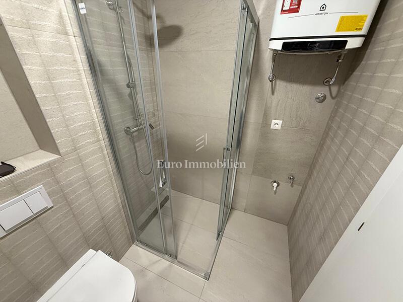 Apartment Zu verkaufen - SPLITSKO-DALMATINSKA MAKARSKA