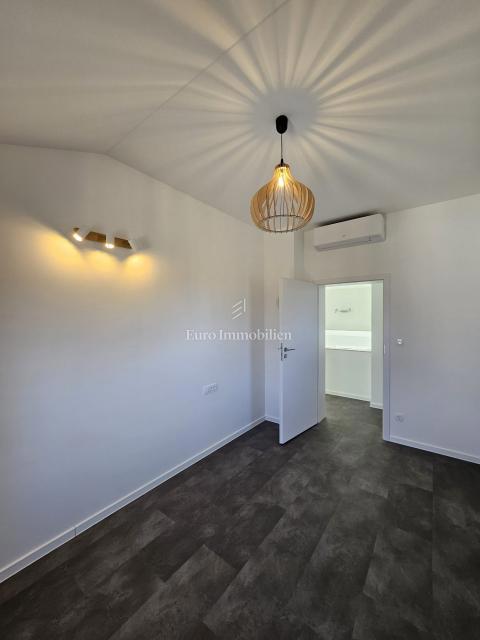 House For sale - PRIMORSKO-GORANSKA MALI LOŠINJ