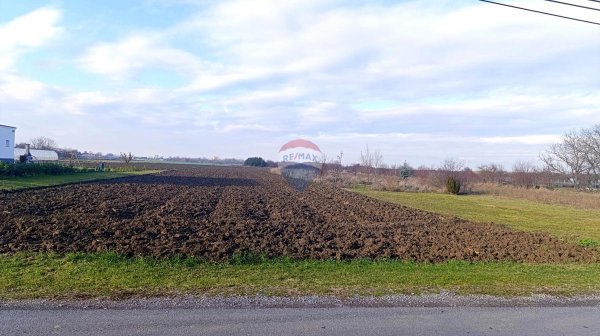 Land For sale VELIKA GORICA