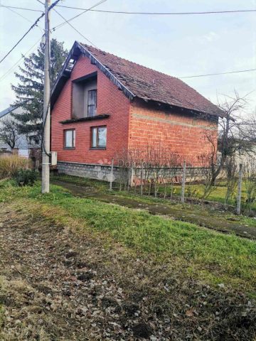 Casa in vendita 128 m² – Čepin