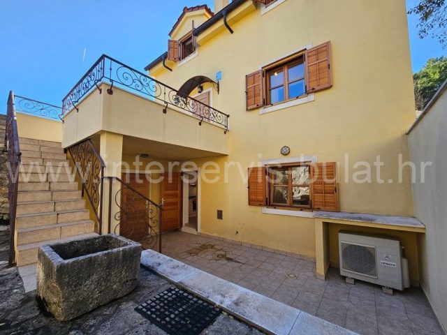 Maison à louer 150 m² – Skradin