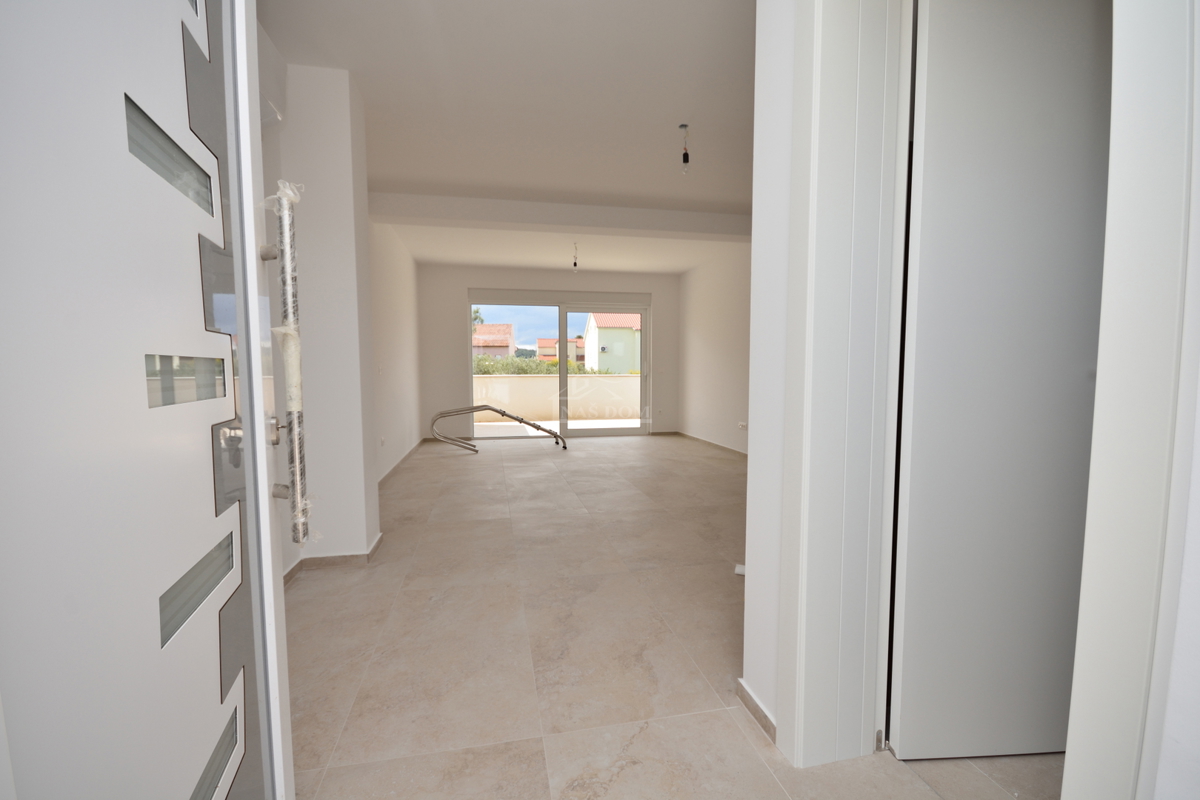 House For sale - ŠIBENSKO-KNINSKA VODICE