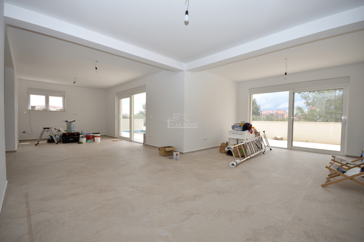 House For sale - ŠIBENSKO-KNINSKA VODICE