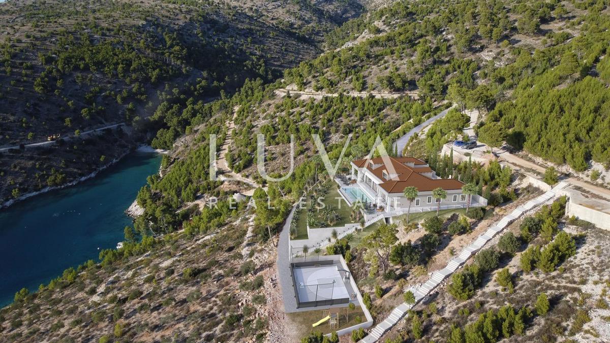 House For sale - Splitsko-dalmatinska Brač - foto 1/20