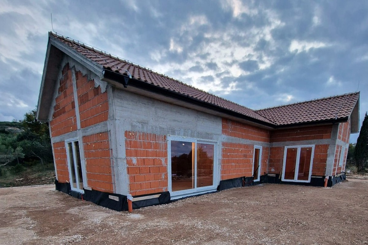 Kuća Na prodaju - SPLITSKO-DALMATINSKA BRAČ