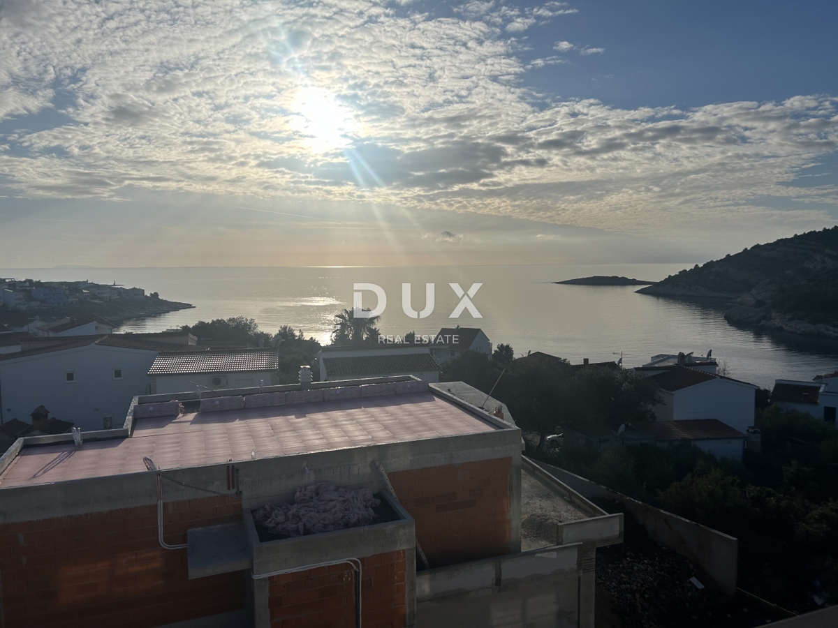 Flat For sale - ŠIBENSKO-KNINSKA ROGOZNICA