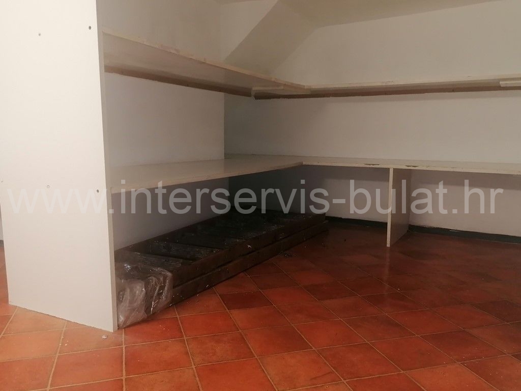 Commerciale Da affittare - ŠIBENSKO-KNINSKA ŠIBENIK