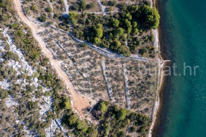 Zemljište na prodaju 4055 m² – Šibenik
